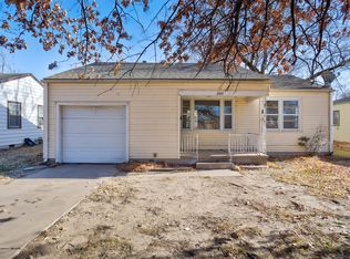 2442 S Greenwood Ave, Wichita, KS 67216