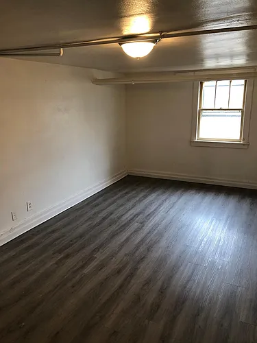 44 Saint Charles St #BASEMENT Photo 1 44 Saint Charles St #BASEMENT Photo 1
