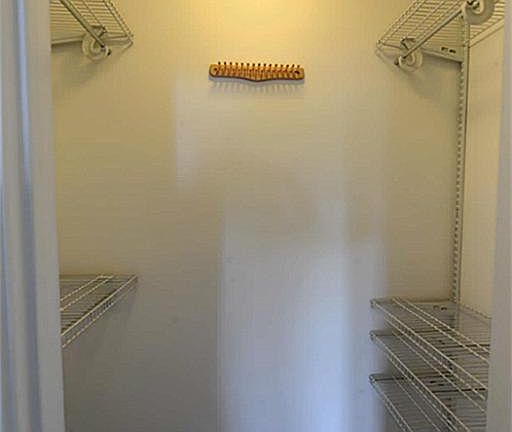 4th image of 17 Waugh Dr Unit 204