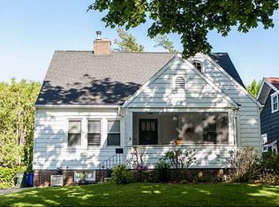 2206 B Ave NE, Cedar Rapids, IA