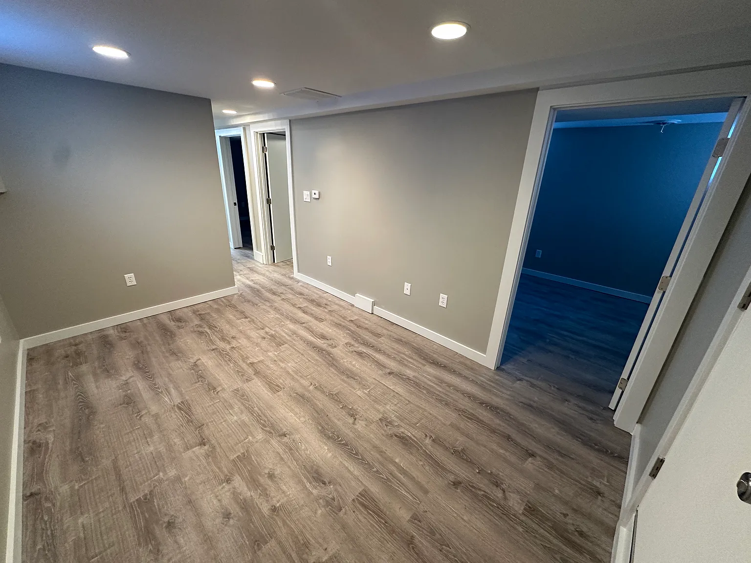 2 bed, 800 sqft, $1,250 — Photo 2