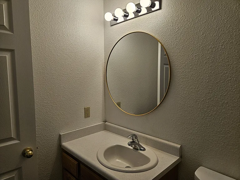 223 Bear Springs Rd #B — Photo 10