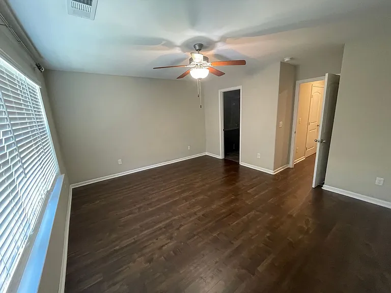 123 Cobblestone Place Dr — Photo 15