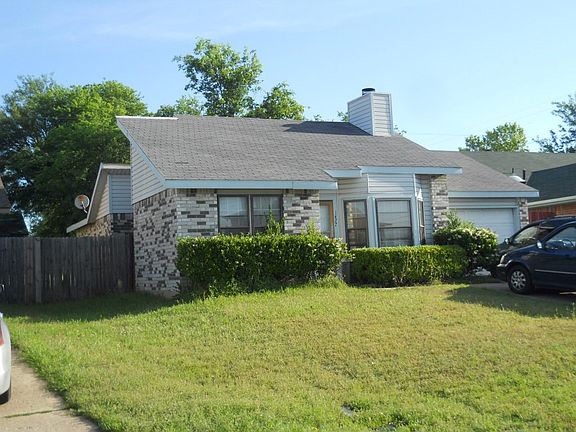 3rd image of 1427 Ardmore Dr