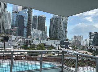 Wind, Miami, FL 33130