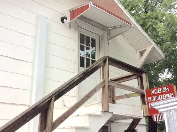 107 W Lindburg St, Pittsburg, KS 66762
