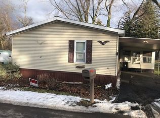 5 Wayside Dr, Rochester, NY 14625