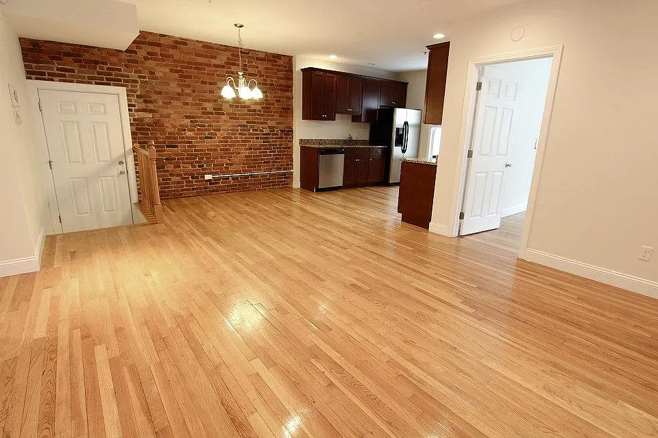 12 Homer St #2