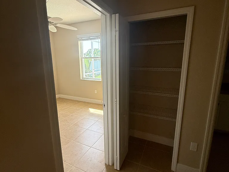 3833 Esplanade Ave — Photo 16