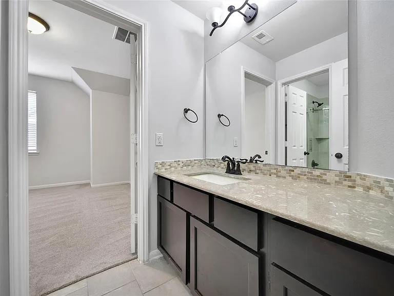 17506 Mineral Bluff Ln — Photo 37