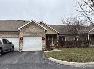 3849 Birkland Cir, Lewis Center, OH