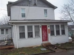 209 Spring St, Spencer, WV 25276