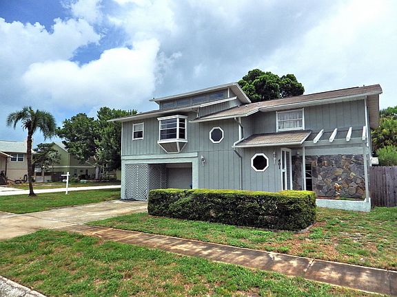 3rd image of 401 Flamingo Cir