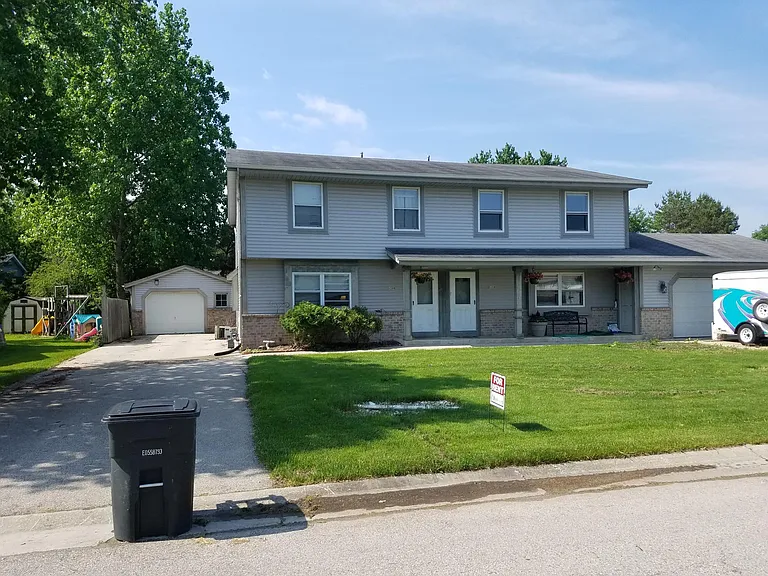 629 Edmund St #B — Photo 1