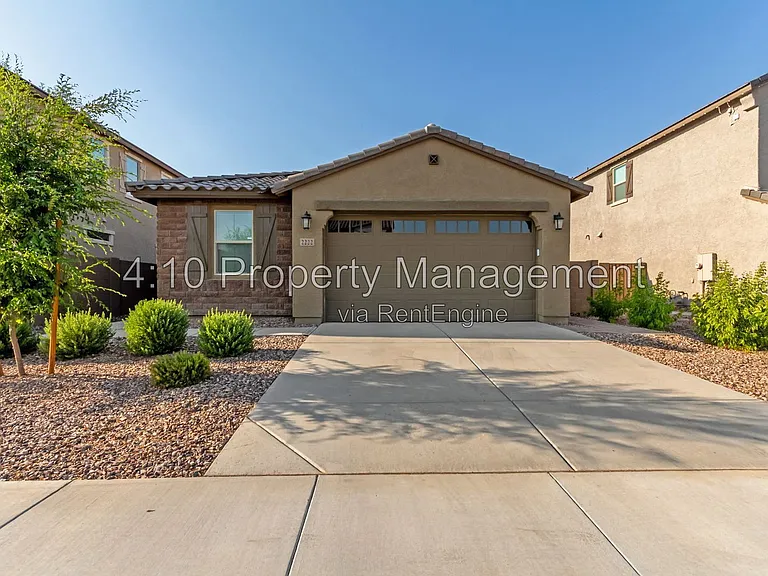 2222 E Palmdale Ln — Photo 7