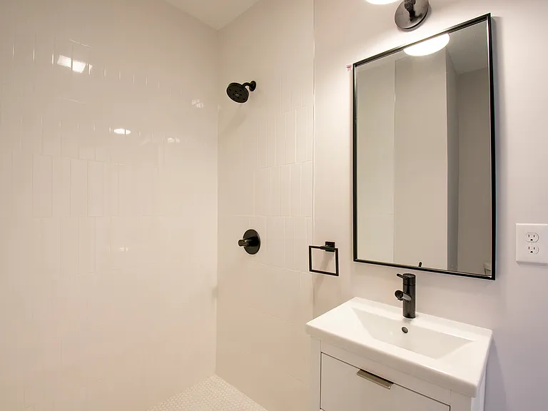 275 Webster St #3 — Photo 3