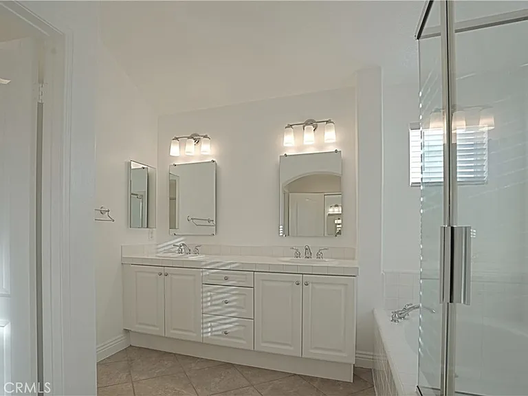 16 Savona Ct — Photo 22