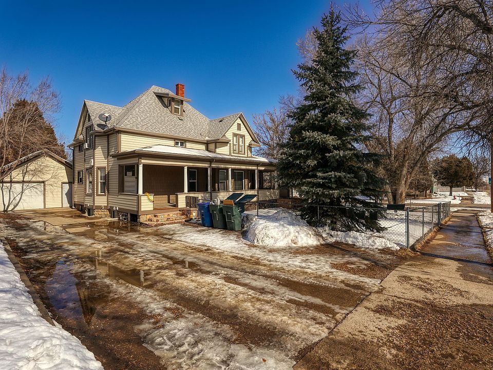 1st image of 625 Lewis St #M