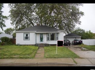 36 S Lakeview Dr, Clearfield, UT 84015