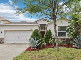 304 Shell Manor Dr, Ruskin, FL 33570