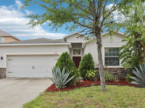 304 Shell Manor Dr, Ruskin, FL 33570