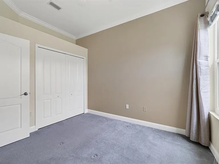 11709 Clubhouse Dr — Photo 23