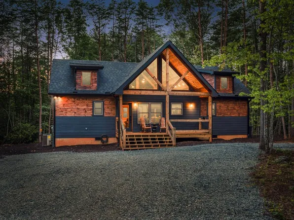 1134 Lees Ride, McCaysville, GA 30555