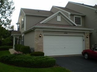 1234 Hillsborough Ct, Crystal Lake, IL 60014