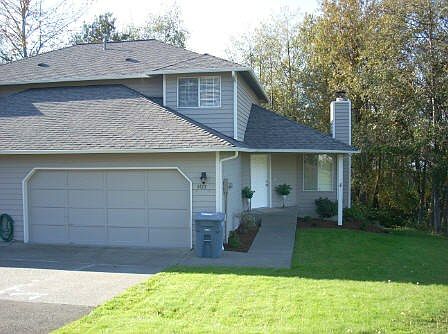 1st image of 5120 9th Ave NE #5122