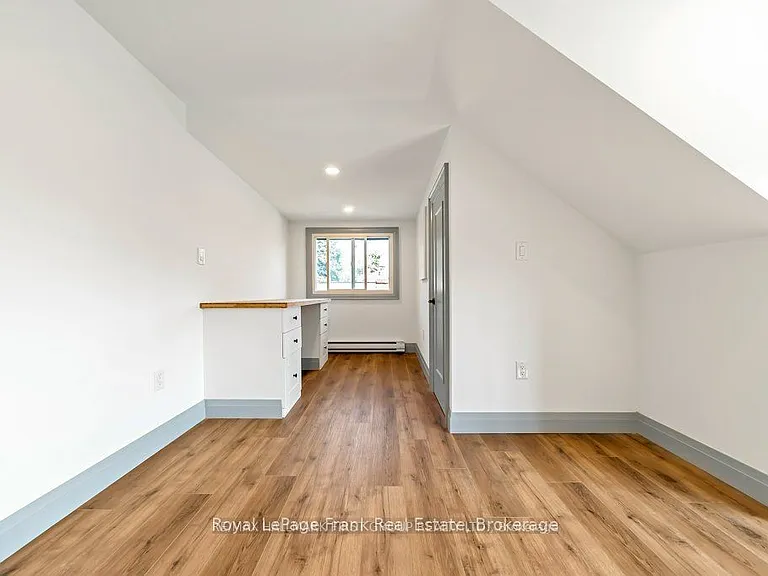 622 Simcoe St N #3 — Photo 10
