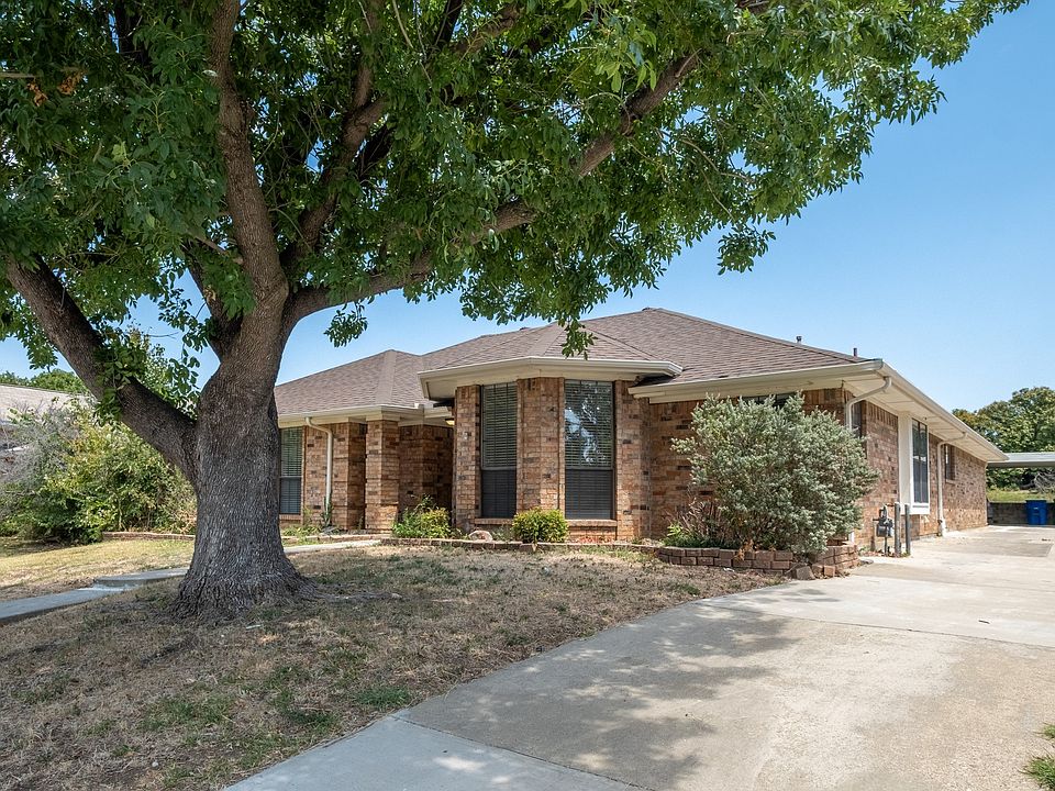 1st image of 1724 Rosemeade Cir