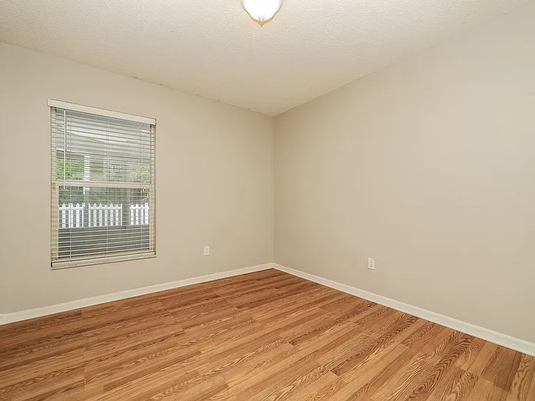6713 Summer Cove Dr — Photo 14