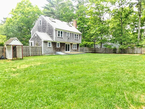 Large, Level Back Yard