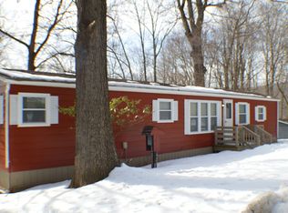 12 Watergate Dr, High Bridge, NJ 08829