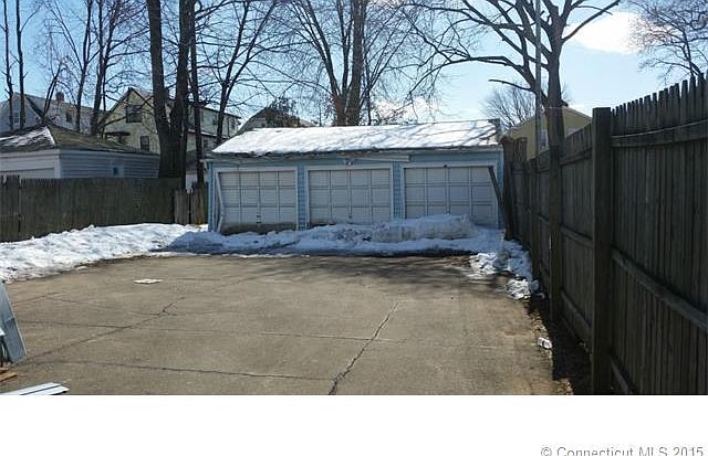 2nd image of 86 Church St