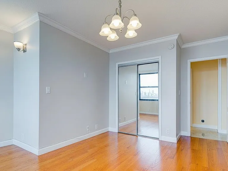 7004 Boulevard East #7D — Photo 10