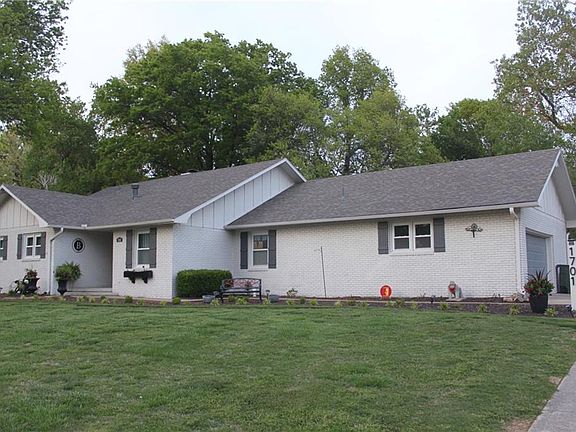 2nd image of 1701 S College Ave