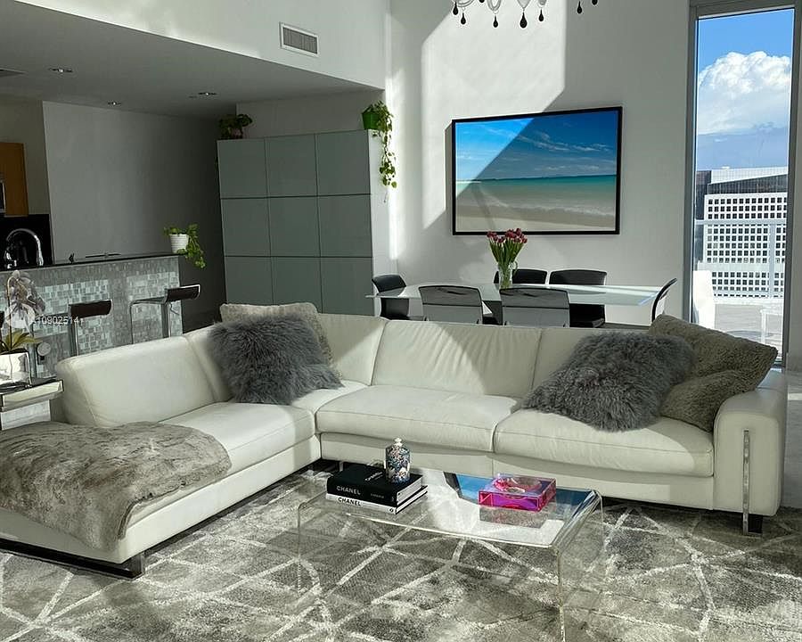 1st image of 1060 Brickell Ave APT 4503
