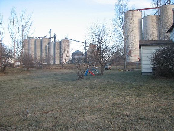 Side yard - goes back to tracks