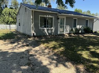 1609 Northfield Dr, Niles, MI 49120