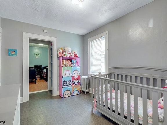 5th image of 357 Bradford St