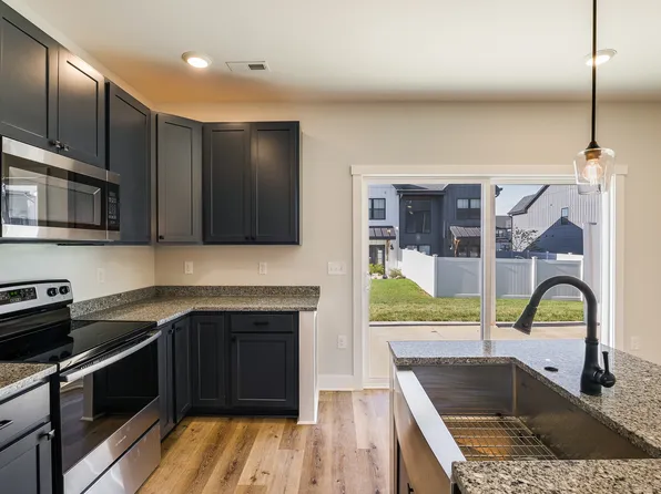 17 Barnyard Cir, Bridgewater, VA 22812