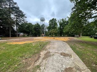 322 6th St, Hampton, AR 71744