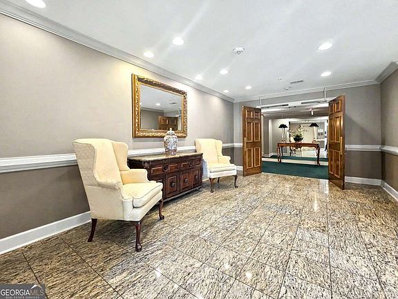 4th image of 28402 Plantation Dr NE