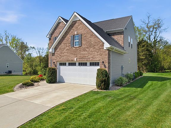 3rd image of 1424 Woodlan Ct