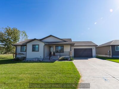 103 Buffalo Grass St, Grand Island, NE, 68803