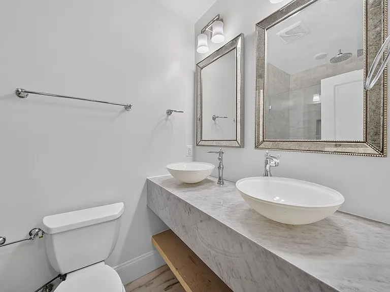 1717 Euclid St NW #1 — Photo 15