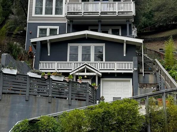 2276 Arrowhead Dr, Oakland, CA 94611