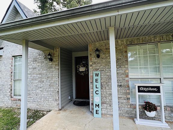 2nd image of 2510 Waterford Way
