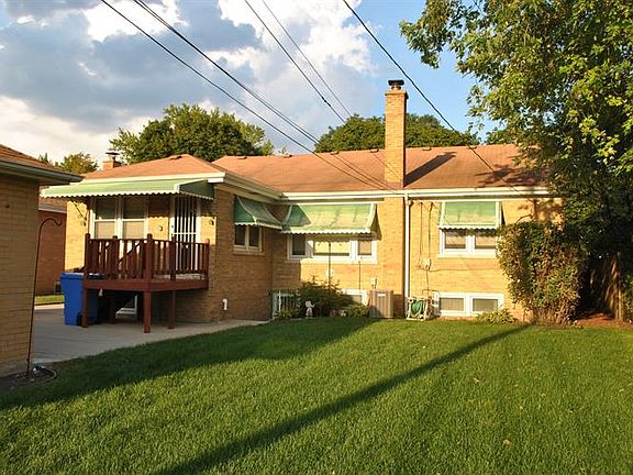3rd image of 5738 N Odell Ave